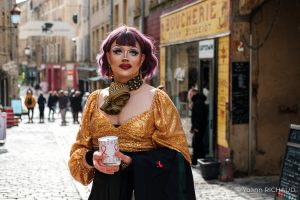 portrait d de de rue Green drag queen au Sidragtion Metz 2026